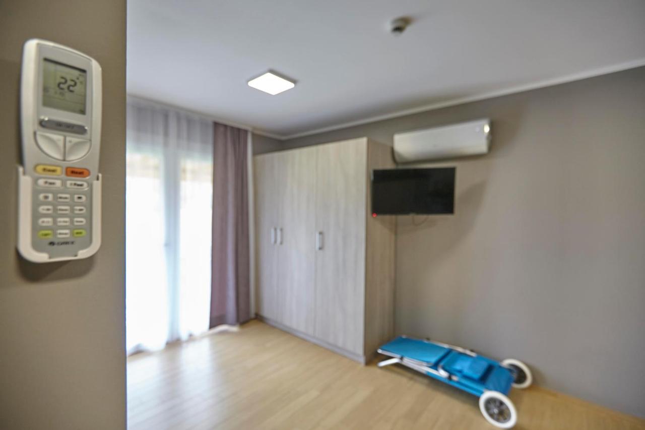 House Family Hotel Dabki Bagian luar foto